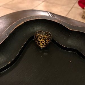 Heart shaped cheetah print antique metal ring